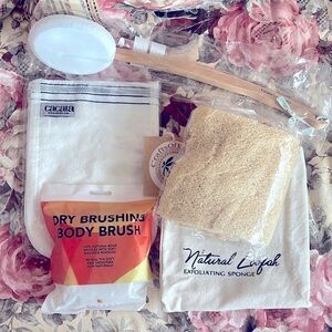 Brand New Shower Set Natural Loofah Exfoliating Mitt Back Sponge Dry Body Brush